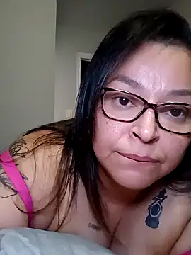 Snapshot of _SweetDsire_ chatting on October 2025 04:59:01 PM SweetDsire online show from October 2025 04:59:01 PM