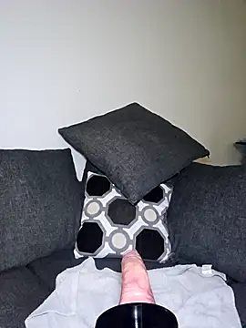 Snapshot of _SweetDsire_ chatting on November 2025 05:34:01 PM SweetDsire online show from November 2025 05:34:01 PM