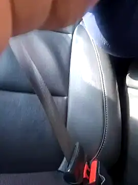 Snapshot of _SweetDsire_ chatting on January 2026 04:42:01 PM SweetDsire online show from January 2026 04:42:01 PM