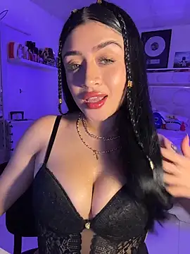 lucianaroy online show from April 2026 03:06:01 AM