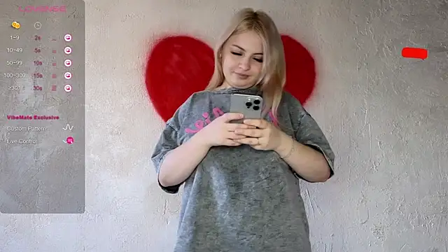 shy blondiee online show from September 2025 11:15:02 AM