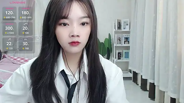 Snapshot of Jenny-Z chatting on March 2025 02:06:02 AM Jenny-Z online show from March 2025 02:06:02 AM