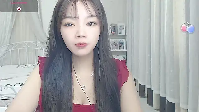 Snapshot of Jenny-Z chatting on September 2025 01:39:01 AM Jenny-Z online show from September 2025 01:39:01 AM