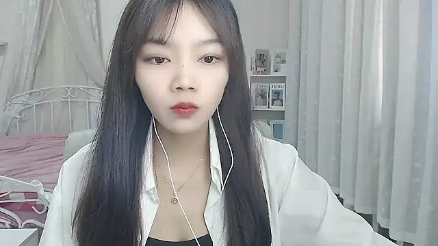 Snapshot of Jenny-Z chatting on November 2025 02:24:01 AM Jenny-Z online show from November 2025 02:24:01 AM