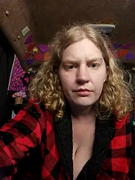 shadow199393 online show from February 2026 07:46:01 AM