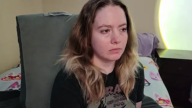 InternetFairy XO online show from April 2026 04:50:02 AM