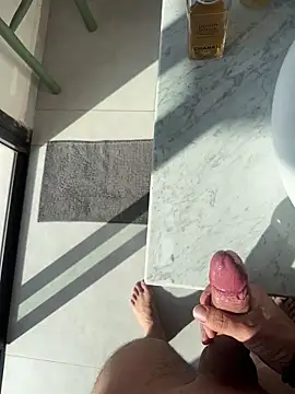 cagoulegrosse online show from March 2026 09:15:02 AM