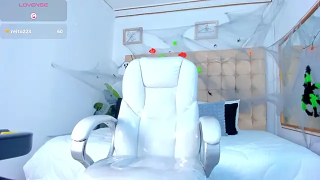 Alex cute77 online show from October 2025 11:10:01 AM