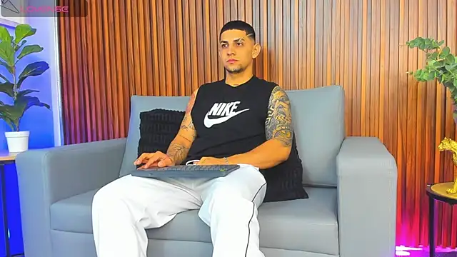 Alex cute77 online show from February 2026 11:55:01 AM