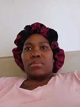 Real1SweetQueen online show from July 2026 07:37:02 AM