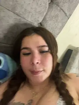 zoe adhara online show from April 2026 07:33:02 AM