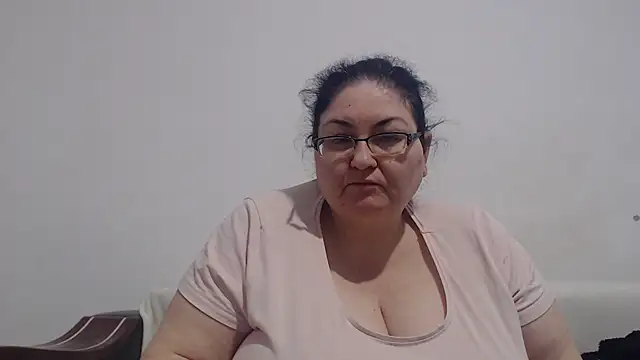 Nykyxo online show from April 2026 07:46:02 AM