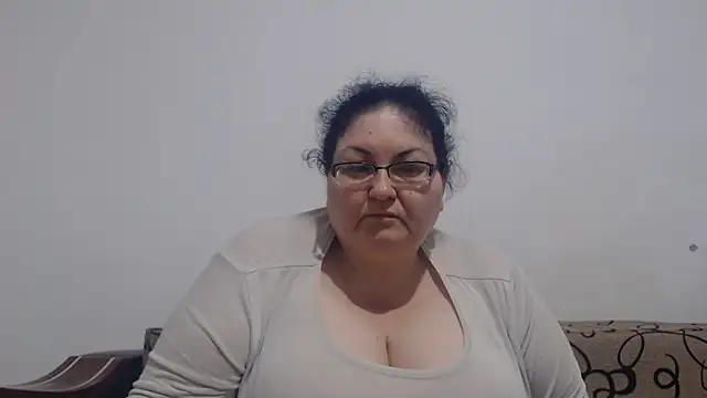 Nykyxo online show from June 2026 01:27:01 PM