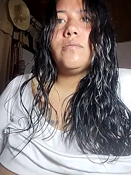Snapshot of KATYGONZALEZ chatting on June 2026 09:29:01 AM KATYGONZALEZ online show from June 2026 09:29:01 AM
