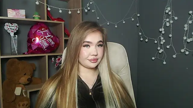 Snapshot of StacyYellig chatting on February 2026 09:00:01 PM StacyYellig online show from February 2026 09:00:01 PM