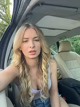 EvieEvans online show from July 2026 03:07:02 PM