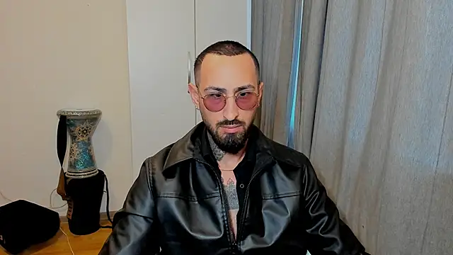 Baddfuckerr online show from January 2025 05:59:02 AM