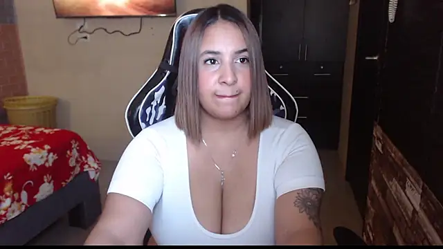 KathyHardcore69 online show from April 2026 02:04:01 AM