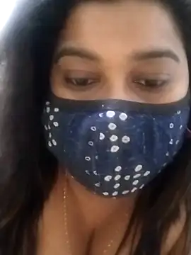 indianlisa5 online show from March 2026 11:00:02 PM