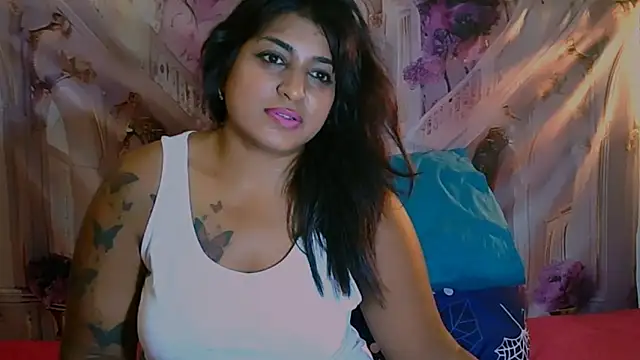 RoyalIndianCreamPuff online show from February 2026 05:27:02 PM