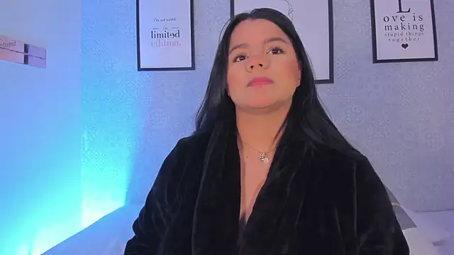 Natasha harper online show from March 2026 11:57:01 AM