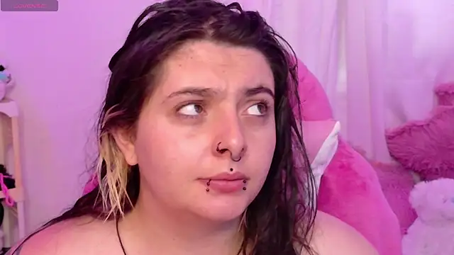 Snapshot of Sachi_Meow chatting on June 2026 07:05:01 PM Sachi Meow online show from June 2026 07:05:01 PM
