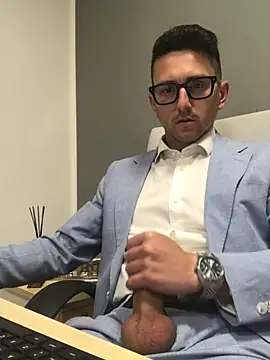 masterboss  online show from April 2026 12:54:01 PM