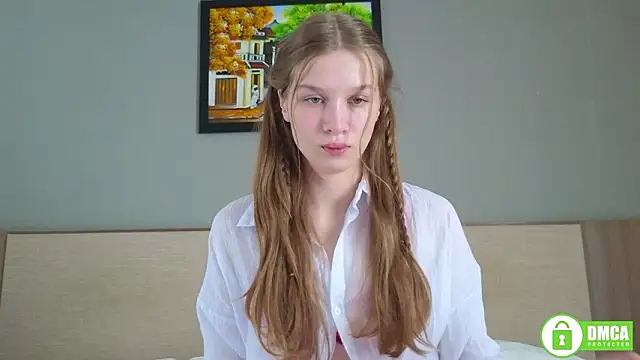 Snapshot of CutieBeauty chatting on March 2026 06:28:02 AM CutieBeauty online show from March 2026 06:28:02 AM