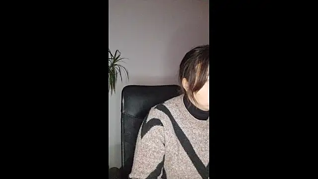 Cyndee Winter online show from December 2025 04:14:01 PM