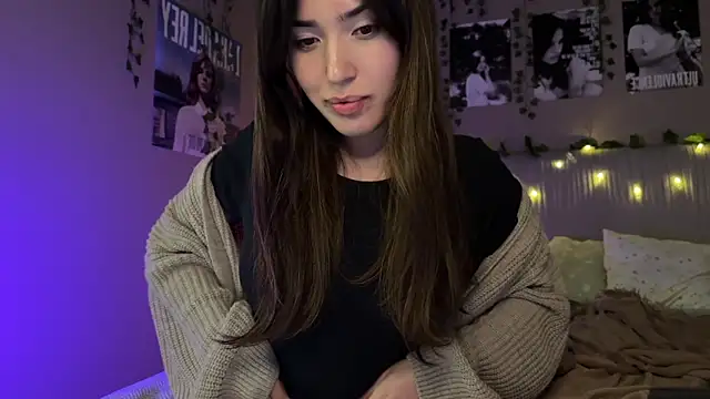 Anisawithlove online show from December 2025 05:42:02 PM