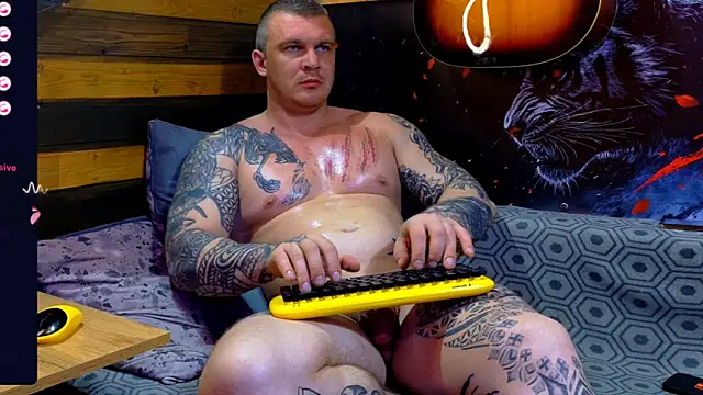 MrrKray online show from April 2026 08:58:02 PM