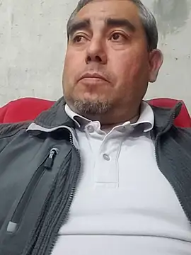 Manolete007x online show from February 2026 11:04:02 PM