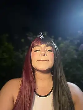 RavenM8 online show from April 2026 01:41:02 AM