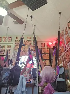 luvs2cumm69 online show from March 2026 05:52:02 PM