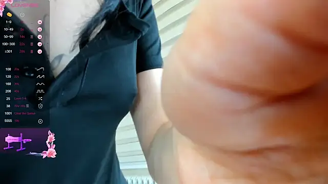 Lee yoo online show from January 2025 11:27:01 PM