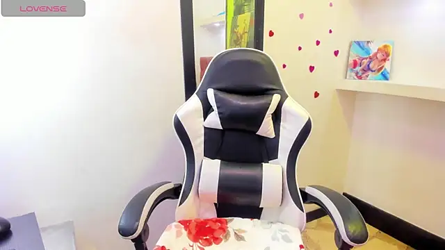 sara winehouse1 online show from April 2026 03:54:02 AM