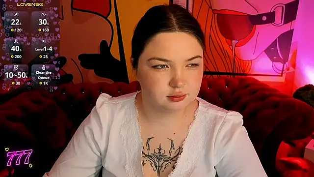 RosieMoons online show from April 2026 07:44:01 PM