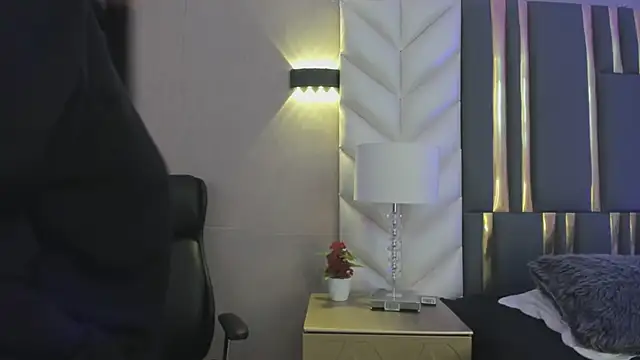 ChloeHarper  online show from March 2026 11:36:01 AM