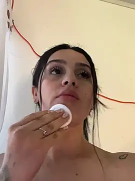 violet-333 online show from February 2025 08:20:02 PM