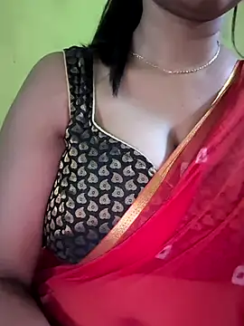 Shreya727 online show from May 2026 07:32:02 PM