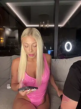 SexOnMyLvL online show from June 2026 08:32:02 PM