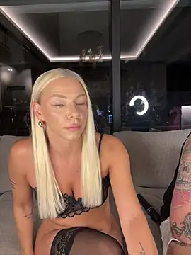 SexOnMyLvL online show from July 2026 08:11:01 PM