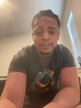 Snapshot of Elgrazonamor chatting on March 2026 10:42:01 PM Elgrazonamor online show from March 2026 10:42:01 PM