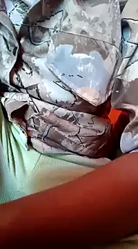 Snapshot of Mangla_Bhabhi chatting on March 2025 07:09:02 AM Mangla Bhabhi online show from March 2025 07:09:02 AM