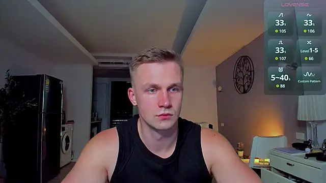 Samuel Andrew online show from April 2026 04:44:02 AM