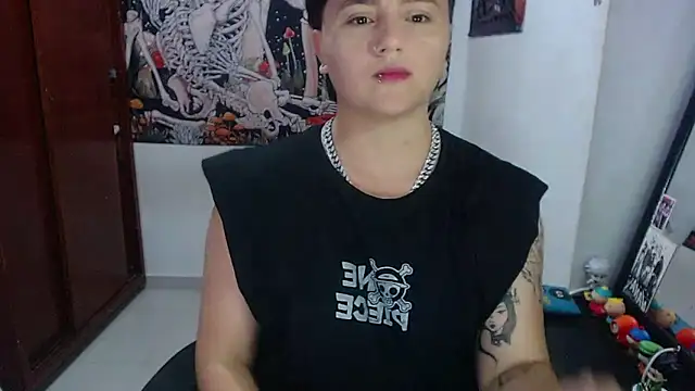 Snapshot of isabeautyx19 chatting on April 2026 09:28:01 PM isabeautyx19 online show from April 2026 09:28:01 PM