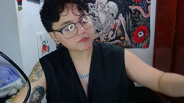 Snapshot of isabeautyx19 chatting on May 2026 12:06:02 AM isabeautyx19 online show from May 2026 12:06:02 AM