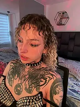 Snapshot of Bonnie_vega chatting on June 2026 10:08:02 PM Bonnie vega online show from June 2026 10:08:02 PM