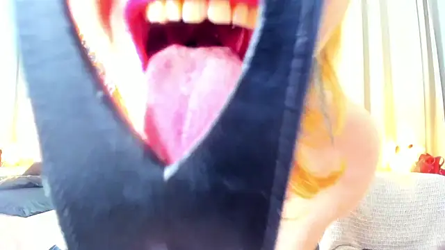 SquirtyAlisa online show from September 2025 03:15:01 PM