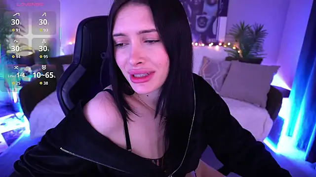 MilaSecrett online show from March 2026 01:00:01 PM